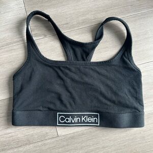 Calvin Klein Sports Bra Size M - New, without tags